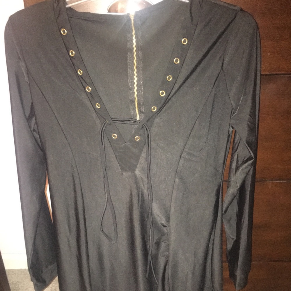 Cute black shirt